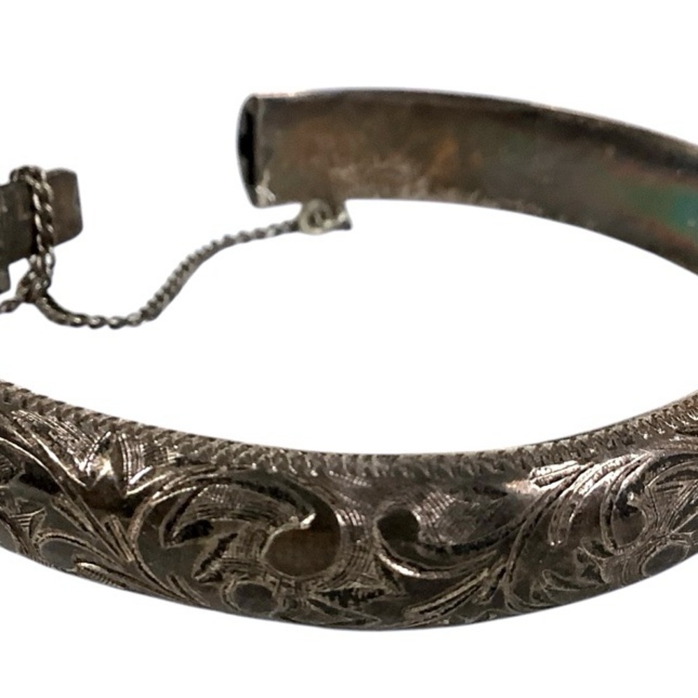 Elegant Silver Engraved Bracelet